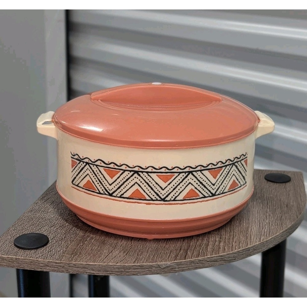 Vintage Boho Geometric Insulated Casserole Hot Pot Thermal Server‎ Milton 7"